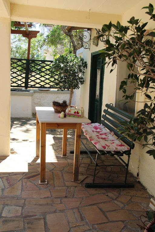Vila Chios Stone House Vrontádos Exteriér fotografie
